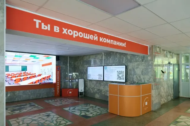 В Екатеринбурге школьники получают свидетельства плиточников раньше аттестатов